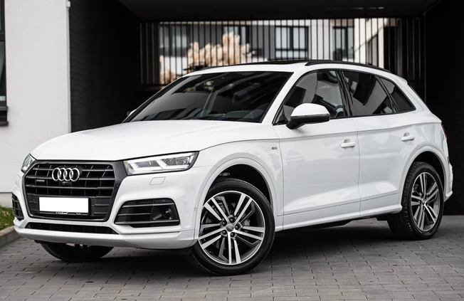 Audi Q5 cena 119500 przebieg: 190000, rok produkcji 2018 z Chełmża małe 704